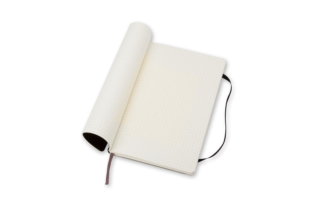 Notesbog Moleskine large sort m/240 kvadrerede ark soft