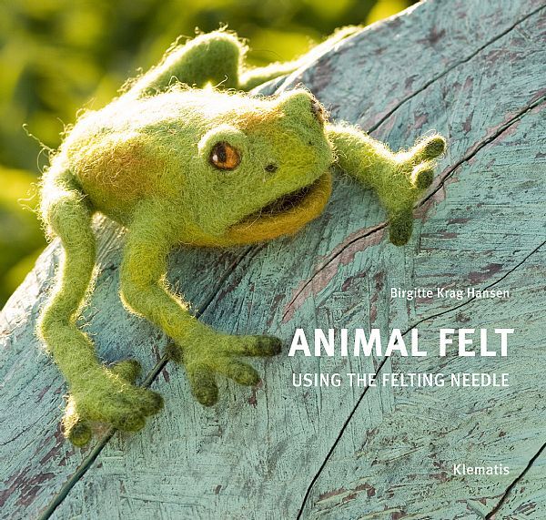Animal felt using the felting needle