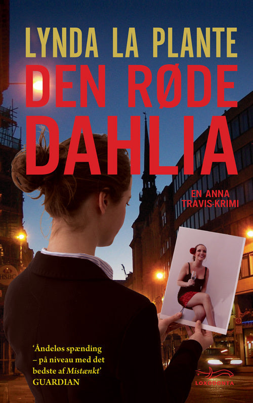 Den røde dahlia