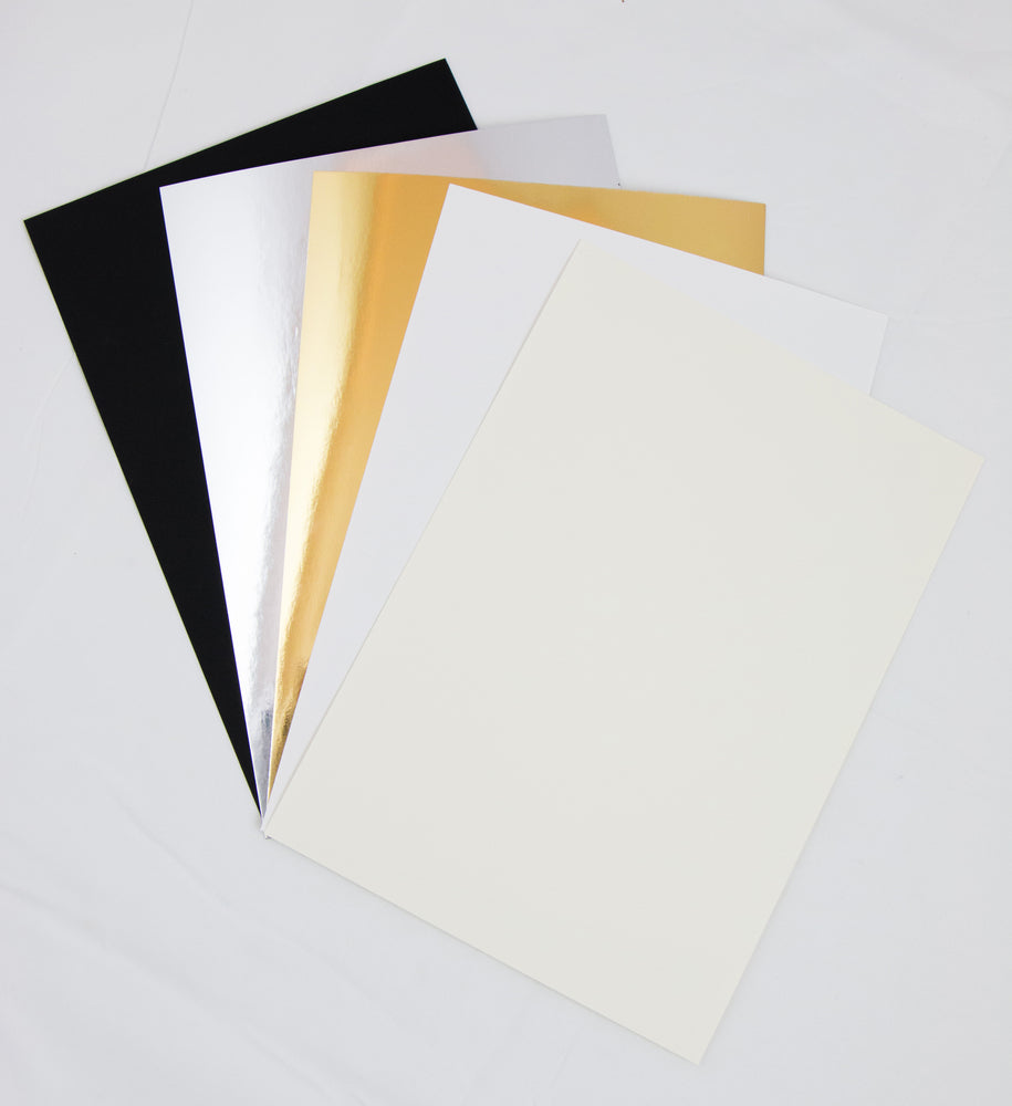 KARTON 40X60CM 200G SORT 1 ARK