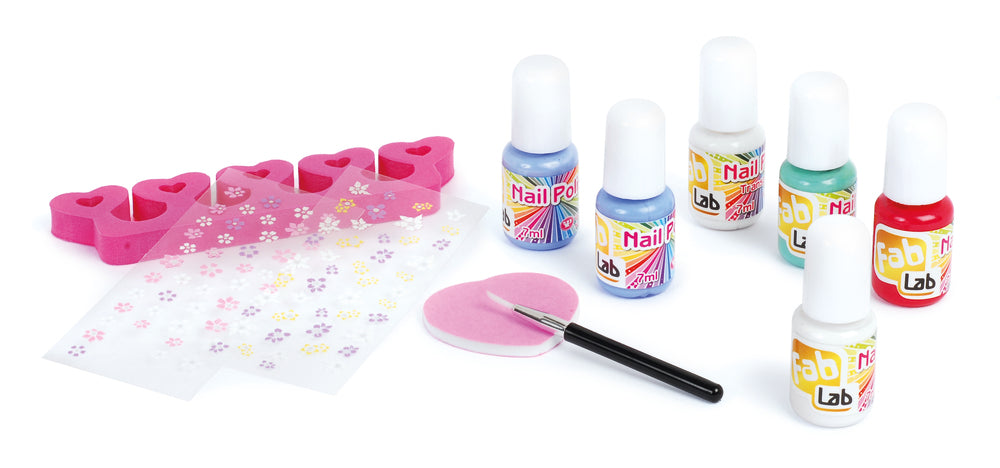 Fab lab nail art