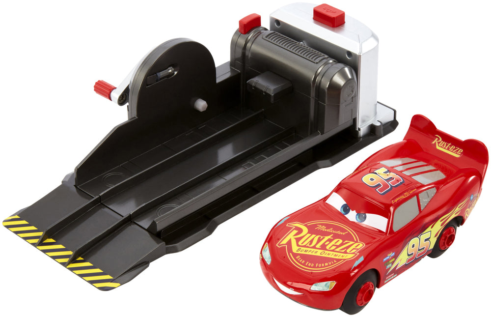 Cars stuntin mcqueen