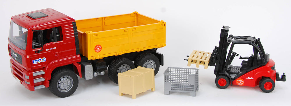 Man tga tippeladsvogn med linde gaffeltruck