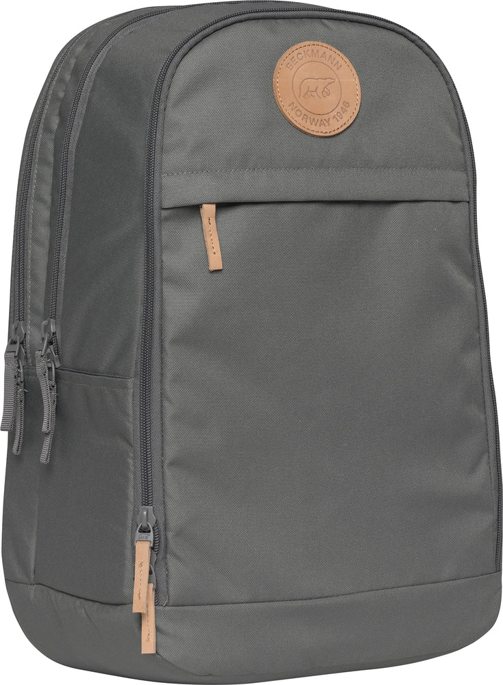 Rygsæk Beckmann urban foggy green 30 liter m/brystrem