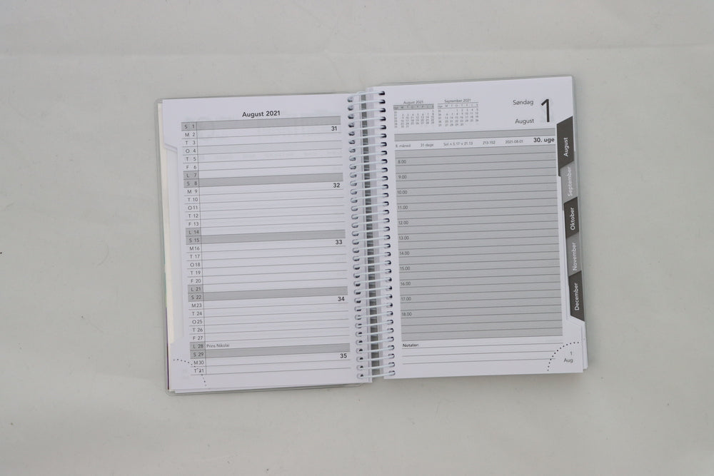 STUDIEKALENDER 2021/22 STOR 2 I 1 DAG. BOGMÆRKE, STICKERS