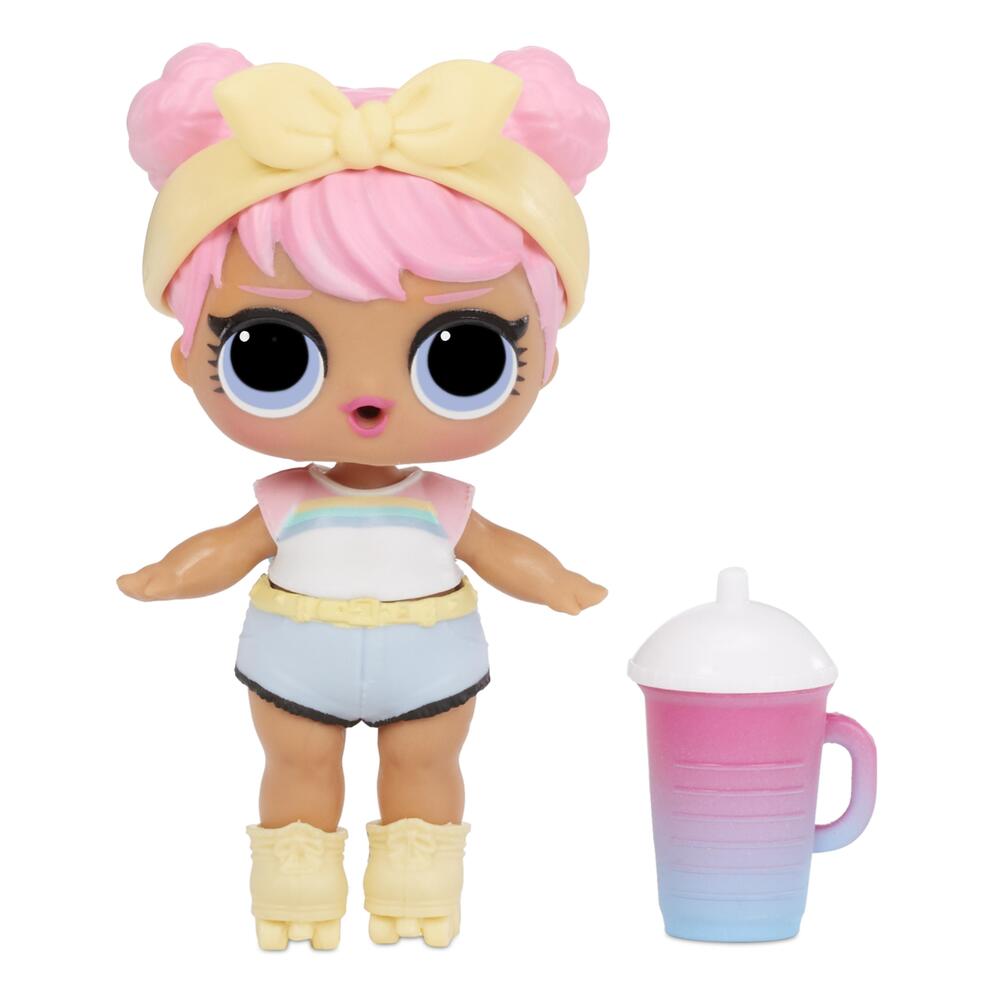 L.O.L. Surprise Furniture with Doll Asst
