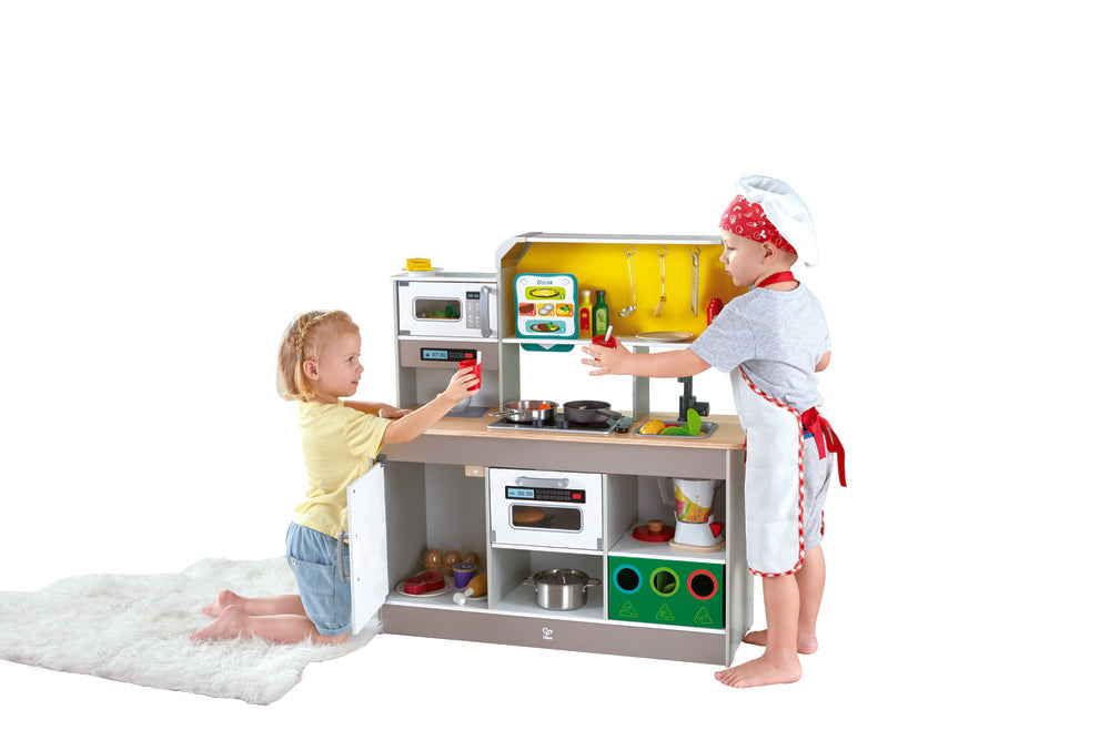 Deluxe Kitchen