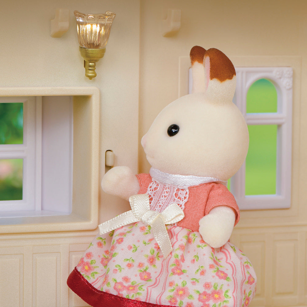 Sylvanian Families Byhus med Lys - med hemmeligt loftsrum