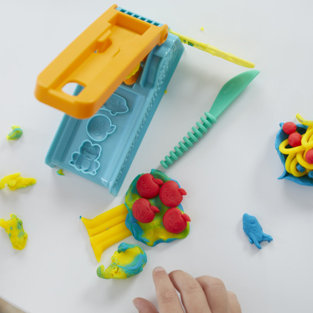 D2 Play-Doh Fun Factory Starter Set