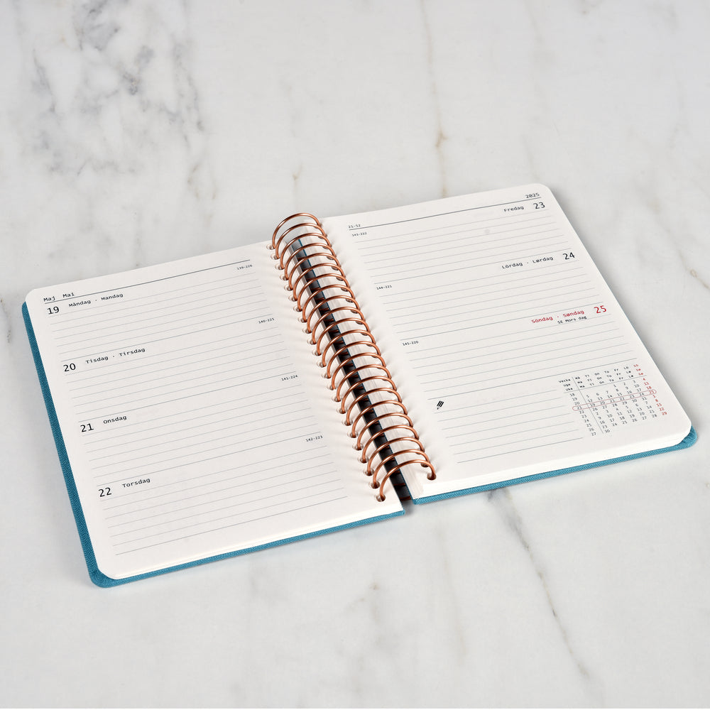 KOZO Kalender 2025 A6 Ugeopslag