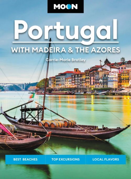 Portugal: With Madeira & the Azores, Moon