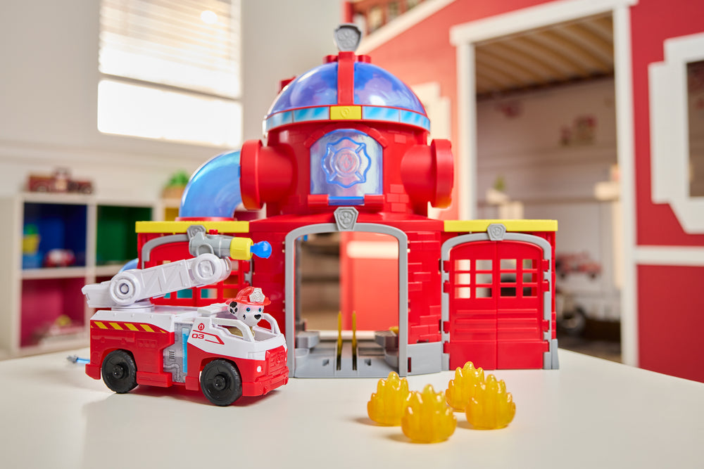 D2 Paw Patrol Brandredning Brandstation Sæt