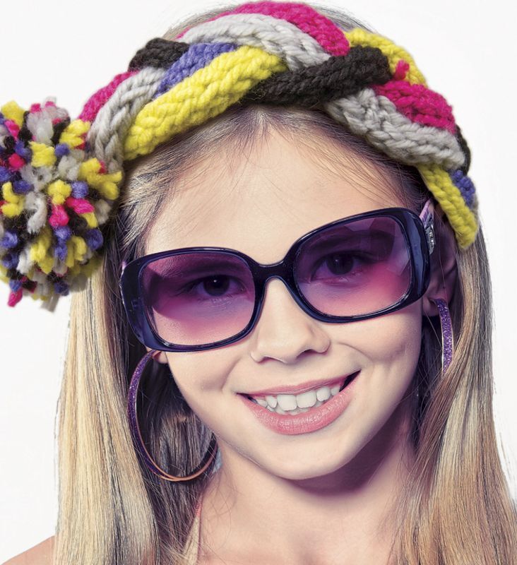 STYLE ME UP FASHION KNITTING STUDIO