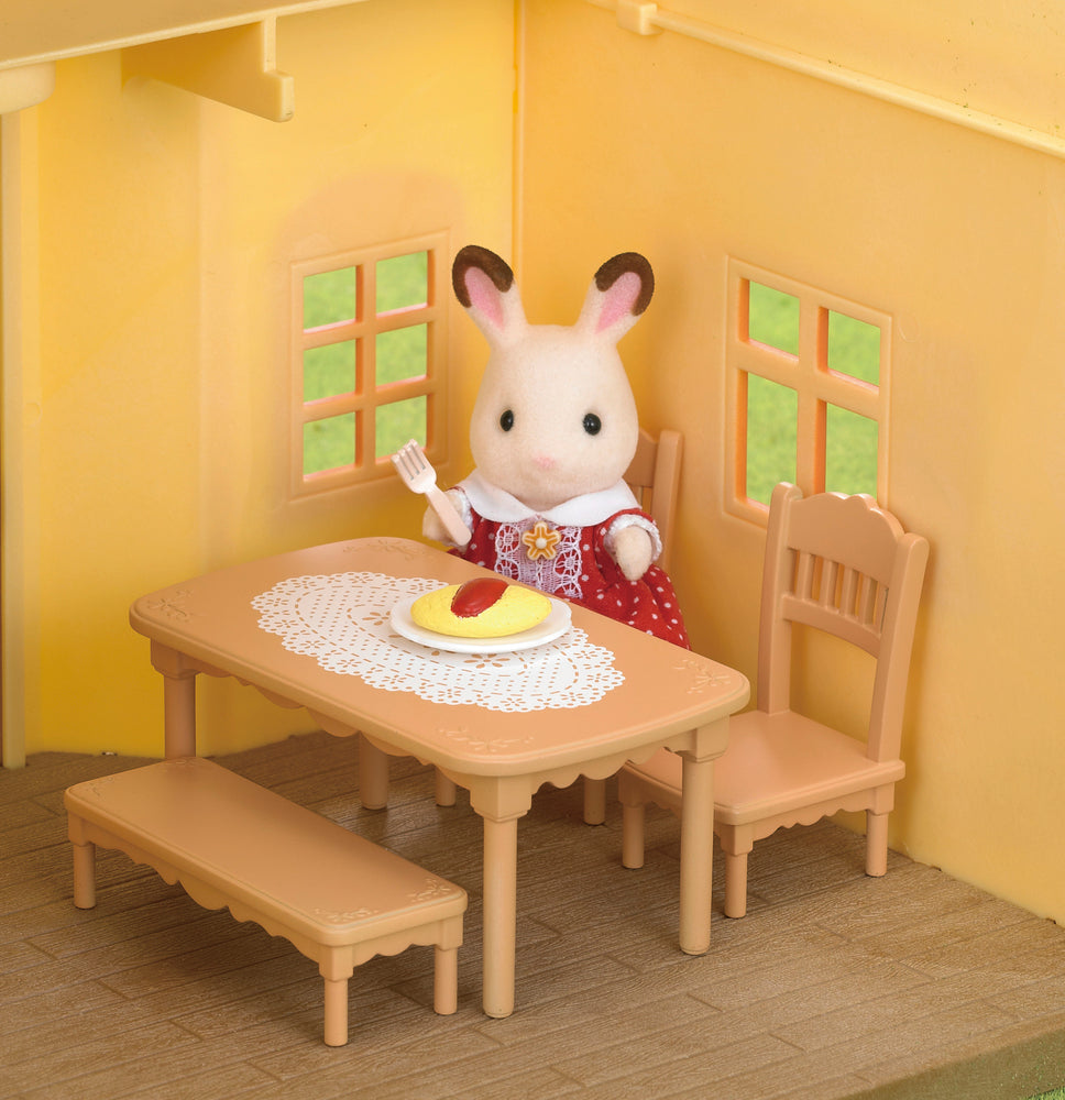 Cosy cottage starter home - sylvanian