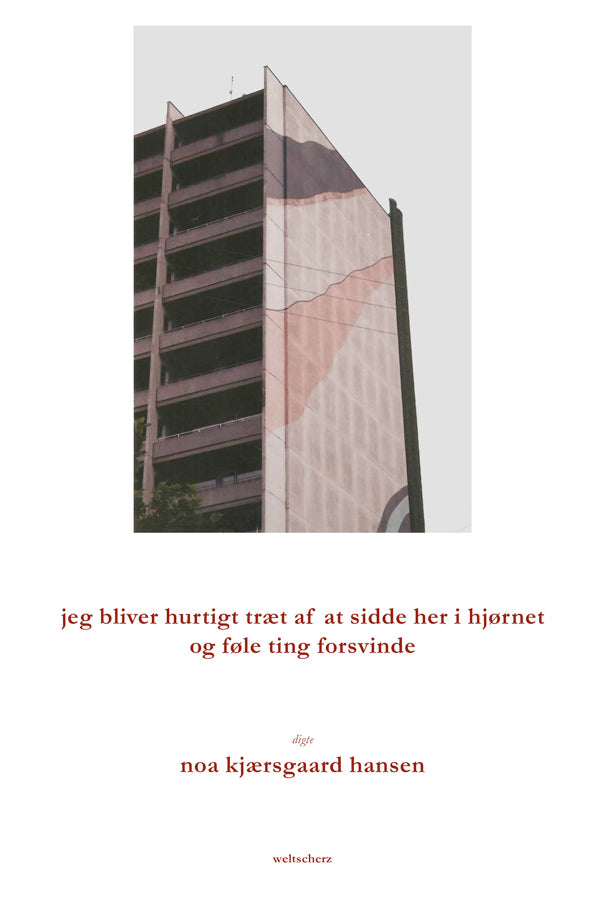 Jeg bliver hurtigt træt af at sidde her i hjørnet og føle ting forsvinde