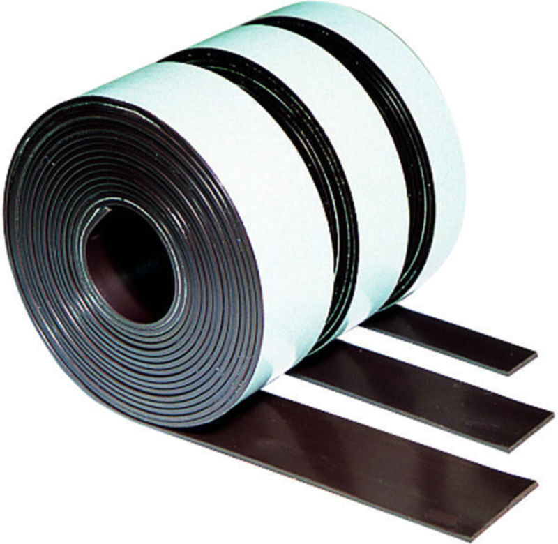 Selvklæbende magnetisk tape. 19mm