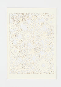 KARTON UDSTANSET M/MØNSTER RÅHVID 10,5X15CM 200G 10 STK