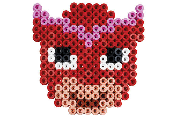 HAMA MAXI PYJAMASHELTENE PERLER OG STIFTPLADE I BØTTE