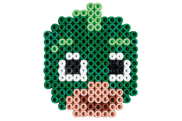 HAMA MAXI PYJAMASHELTENE PERLER OG STIFTPLADE I BØTTE