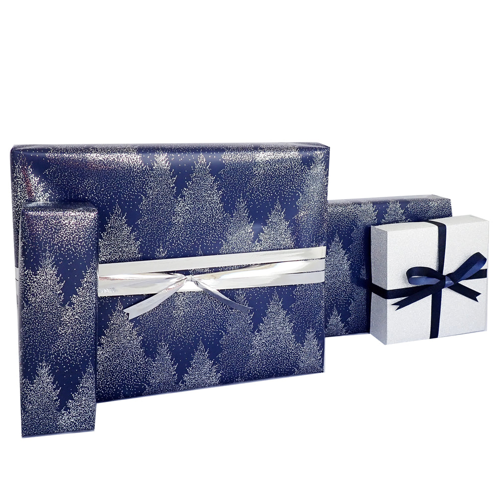 GAVEPAPIR MØRKEBLÅ M/SØLV FOIL JULETRÆER 1 M X 70 CM