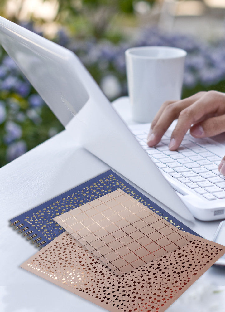Kladdehæfte a6 linjeret rosa m/tern rose gold foil