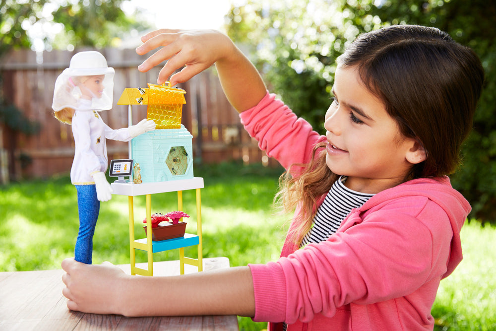 Barbie Nurturing Playset asst