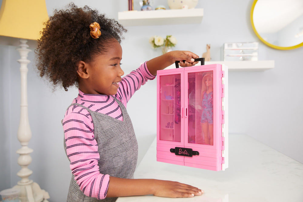 Barbie fashionistas ultimate closet dukke