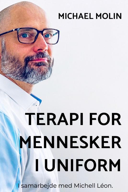 Terapi for Mennesker i Uniform