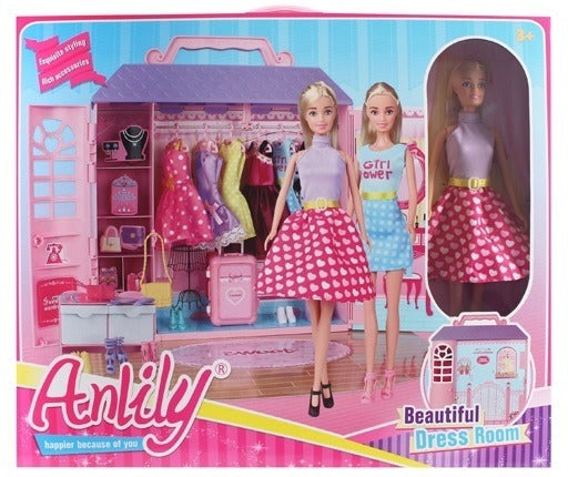 Anlily dukke med komplet garderobe
