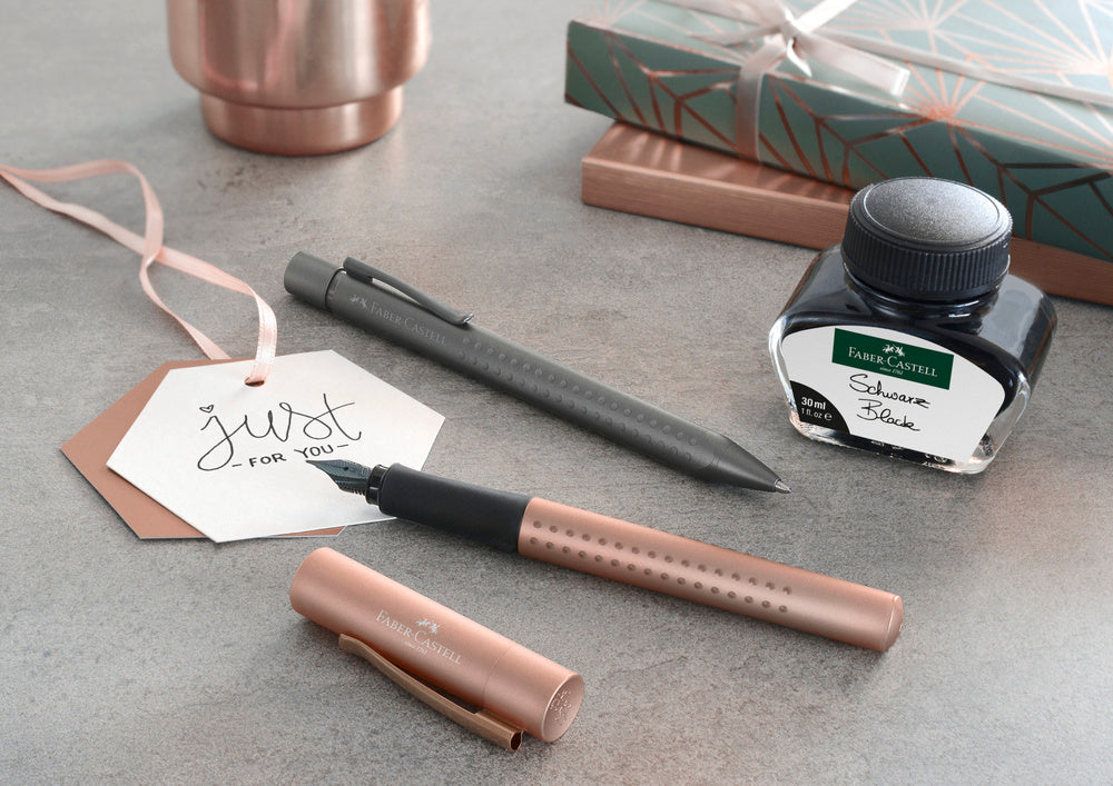 Kuglepen Faber-Castell grip 2011 grå edition xb