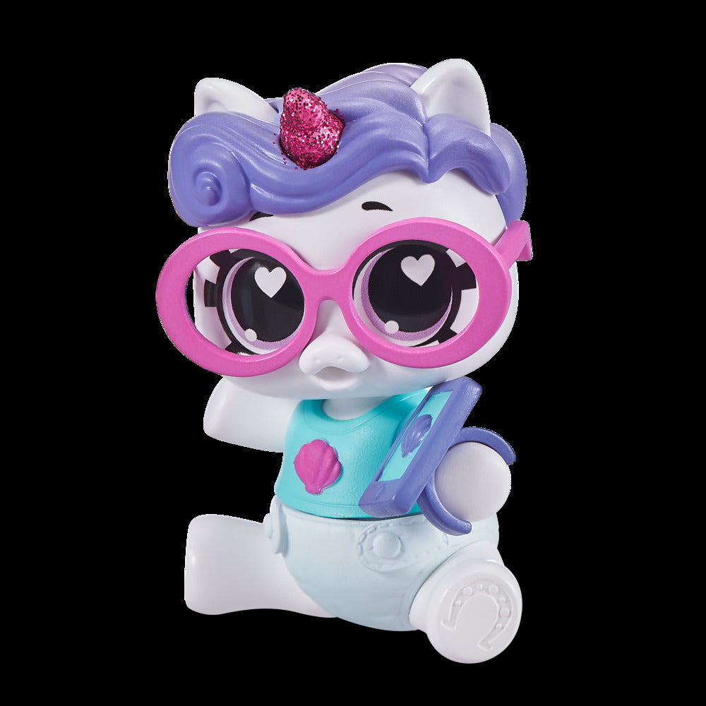 Mini Brands Newborn unicorn squad