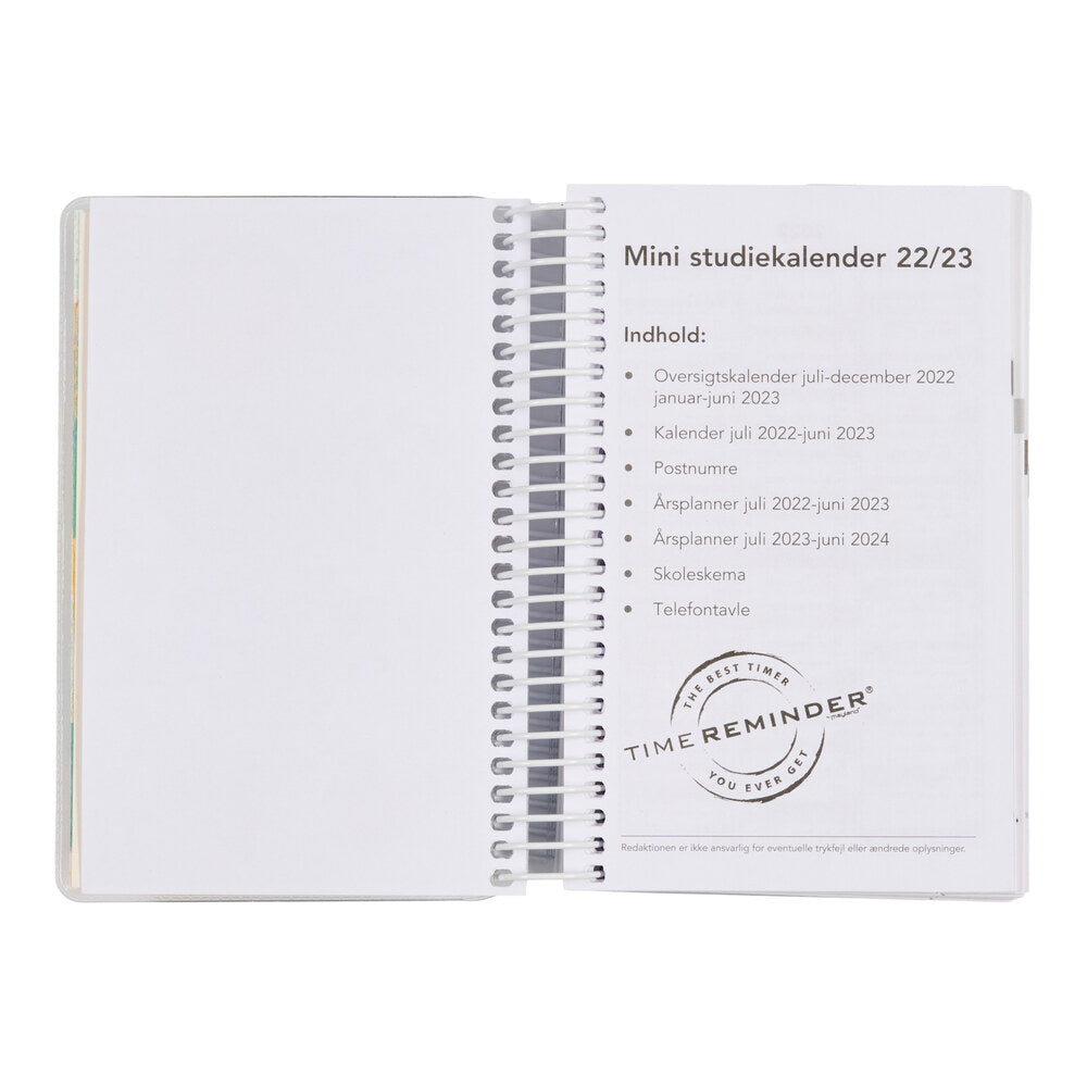 Studiekalender 2022/23 mini 2 i 1 dag. Medfølger bogmærke og stickers.