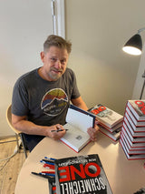 One - Min selvbiografi - signeret
