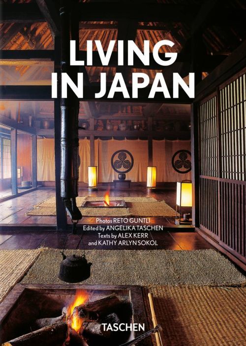 Living in Japan. 45th Ed.