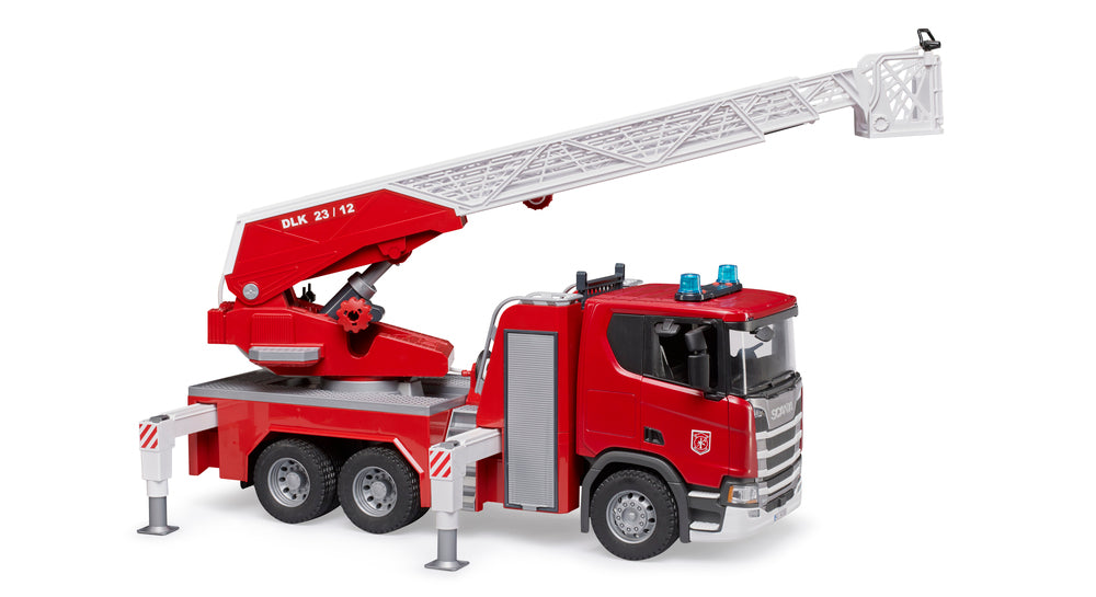 Bruder Scania Super 560R Brandbil med stige og vandpumpe