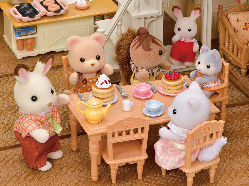 Sylvanian Families Byhus med Lys - med hemmeligt loftsrum