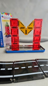 MAGNA-TILES micro MAGS Travel Tin case