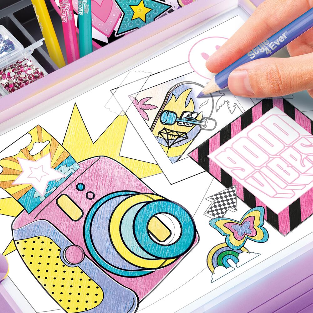 Style 4 Ever Diamond Art 3-i-1 Etui med LED-Lys