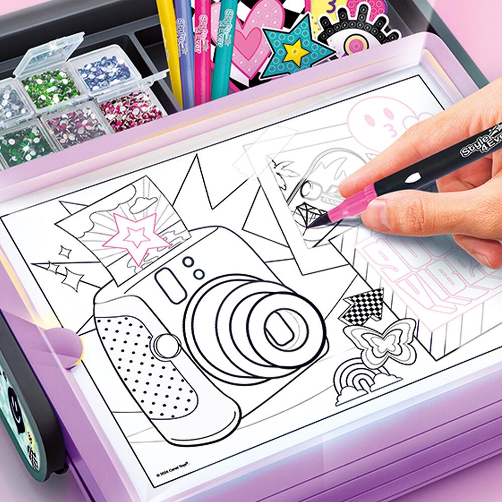 Style 4 Ever Diamond Art 3-i-1 Etui med LED-Lys