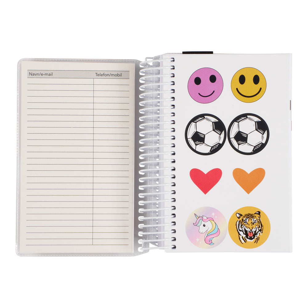 STUDIEKALENDER 2025/26 MINI 2 I 1 DAG BOGMÆRKE STICKERS