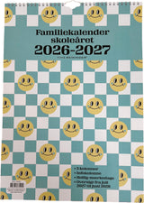 SKOLEFAMILIEKALENDER 2026/27 A3 SMILEY M/TERN I PASTELFARVER