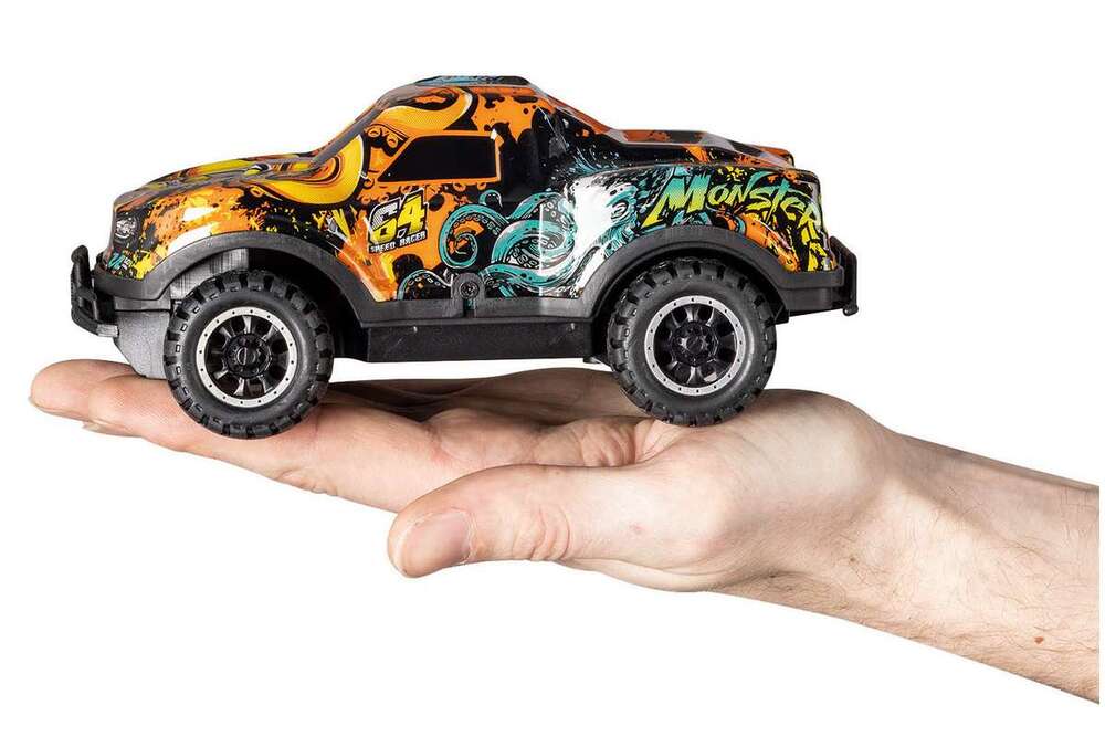 Advent Calendar R/C Christmas driver 1:22