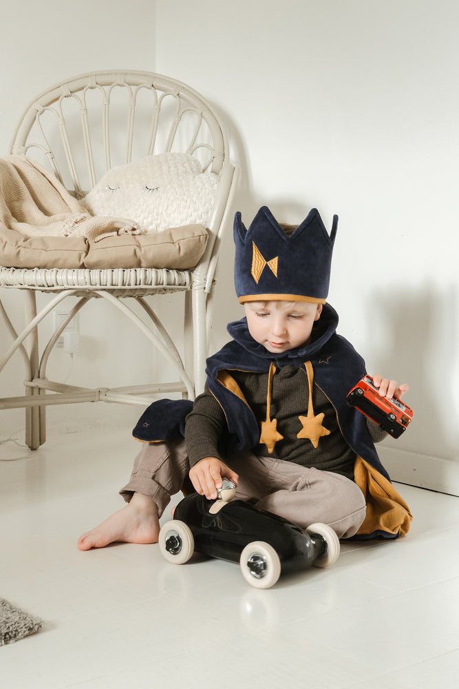 Dress-up - Cape and Crown