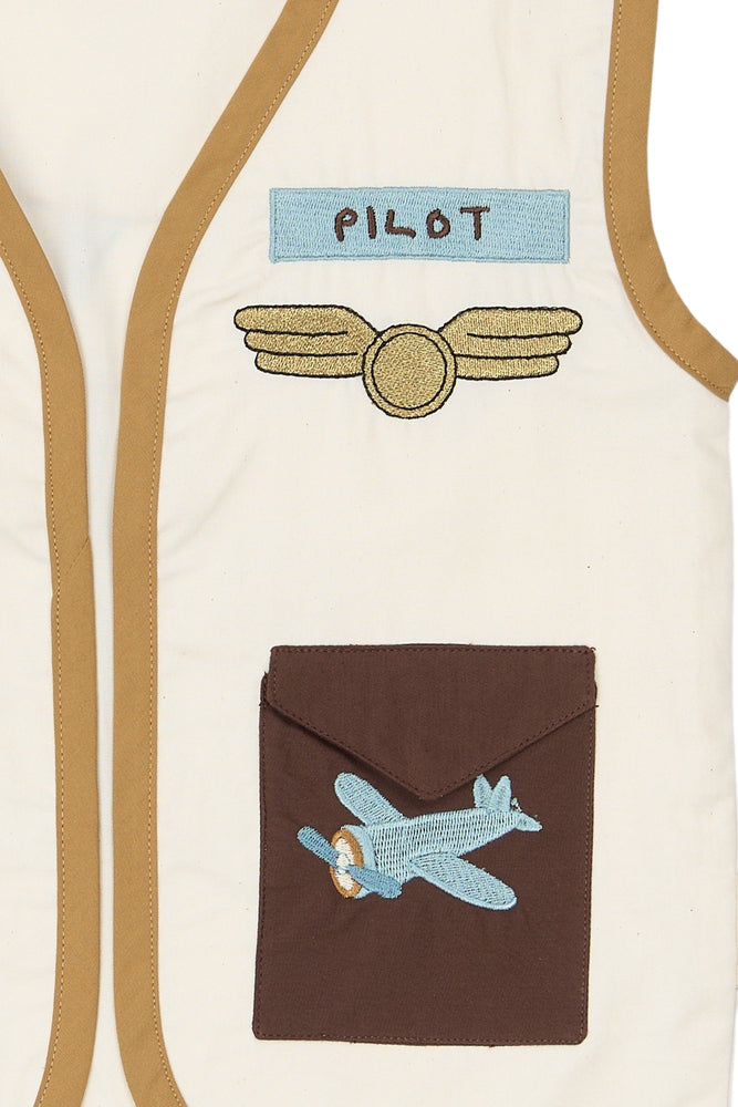 Dress-up - Little Flyers - Pilot